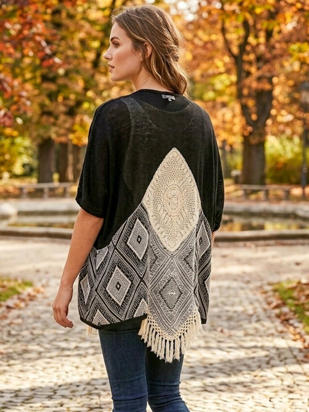 Umgee Plus Black & Cream Crochet Fringe Geometric Poncho Cardigan Size 1XL